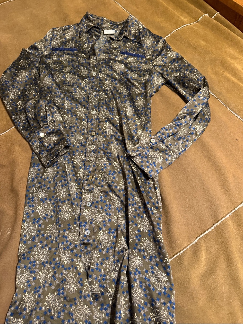 Stefanie Floral Button-Up Long Sleeve Dress in Gray and Blue